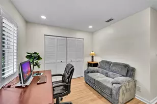 4910 NW 104th Ave, Coral Springs, FL 33076 - Photo 25