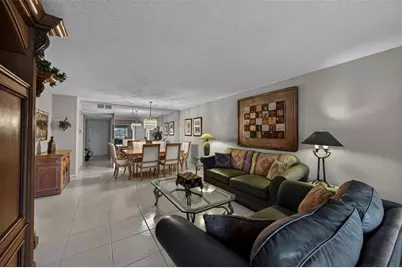 7351 Kinghurst Drive #106, Delray Beach, FL 33446 - Photo 5