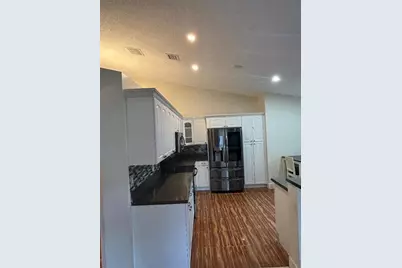 9095 SW 20th St, Miramar, FL 33025 - Photo 23