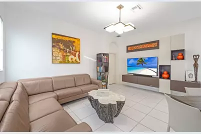 16778 NW 8th Street, Pembroke Pines, FL 33028 - Photo 13