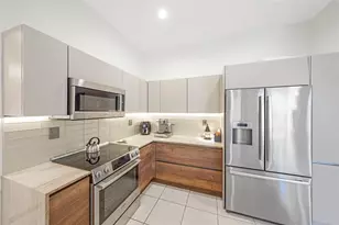 16778 NW 8th St, Pembroke Pines, FL 33028 - Photo 3