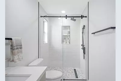 16778 NW 8th Street, Pembroke Pines, FL 33028 - Photo 27