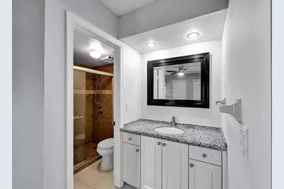 906 Twin Lakes Drive #8-J, Coral Springs, FL 33071 - Photo 13