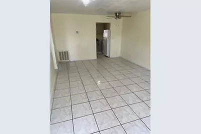 380 SW 27th Ter, Fort Lauderdale, FL 33312 - Photo 5