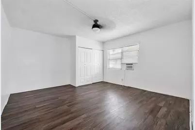 279 SW 1st St, Unit #1, Deerfield Beach, FL 33441 - Photo 7