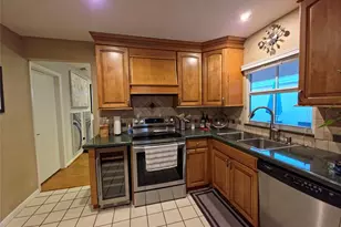 4425 SW 72nd Terrace, Davie, FL 33314 - Photo 5