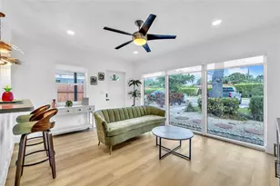 2412 NE 4th St, Pompano Beach, FL 33062 - Photo 13