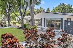 2412 NE 4th St, Pompano Beach, FL 33062 - Photo 3