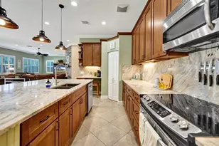 2333 SW 34th Terrace, Fort Lauderdale, FL 33312 - Photo 13