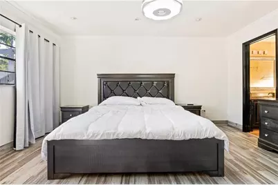 19340 NE 19 Av, North Miami Beach, FL 33179 - Photo 31