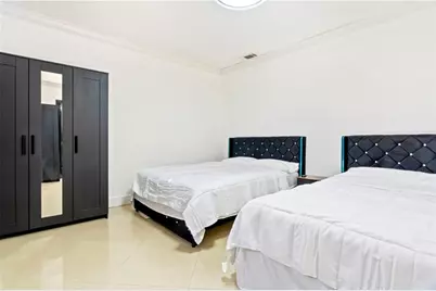 19340 NE 19 Av, North Miami Beach, FL 33179 - Photo 21