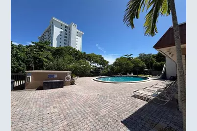 1950 N Andrews Avenue #210D, Fort Lauderdale, FL 33311 - Photo 25
