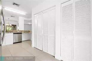 2043 NW 45th Ave, Pompano Beach, FL 33066 - Photo 23