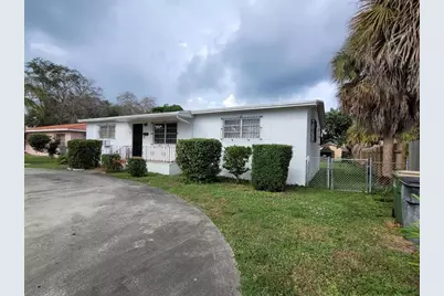 1045 NE 135th Street, North Miami, FL 33161 - Photo 5