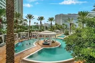 4391 Collins Ave, Miami Beach, FL 33140 - Photo 19