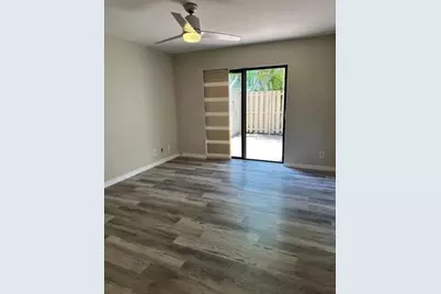 616 Executive Center Drive, West Palm Beach, FL 33401 - Photo 1