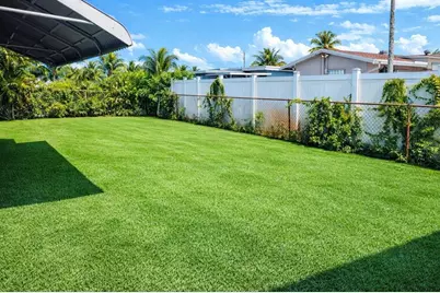 5710 NW 13th Ct, Lauderhill, FL 33313 - Photo 13