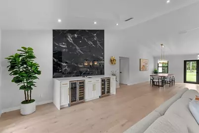 8611 Gullane Court, Palm Beach Gardens, FL 33412 - Photo 7