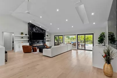 8611 Gullane Court, Palm Beach Gardens, FL 33412 - Photo 1