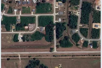 3031  Mockingbird Ln, Labelle, FL 33935 - Photo 3