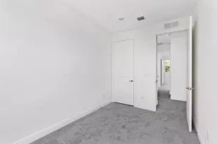 6937 Pines Cir, Coconut Creek, FL 33073 - Photo 19