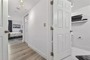 520 SE 5th Ave Unit, Fort Lauderdale, FL 33301 - Photo 17