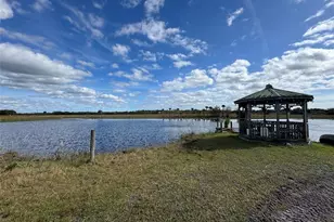 8121 NW 58th Ln, Okeechobee, FL 34972 - Photo 3