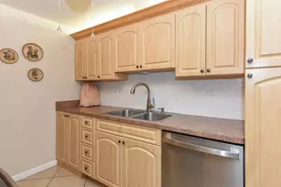 1022 Newport H, Deerfield Beach, FL 33442 - Photo 7