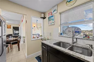 941 Crystal Lake Dr, Deerfield Beach, FL 33064 - Photo 11