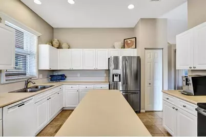 6683  Jog Palm Dr, Boynton Beach, FL 33437 - Photo 25