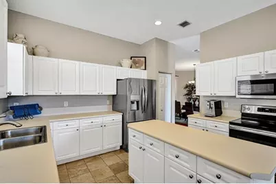 6683  Jog Palm Dr, Boynton Beach, FL 33437 - Photo 23