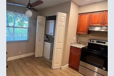 370 NW 76th Ave, Unit #202, Margate, FL 33063 - Photo 3