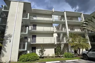 8951 N New River Canal Rd, Plantation, FL 33324 - Photo 21