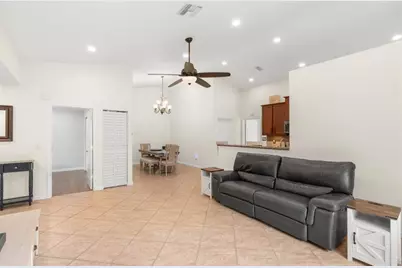 9106 SW 22nd St, Unit #D, Boca Raton, FL 33428 - Photo 11