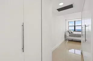 6450 Collins Ave, Miami Beach, FL 33141 - Photo 29