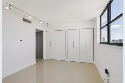 6450 Collins Avenue #901, Miami Beach, FL 33141 - Photo 17