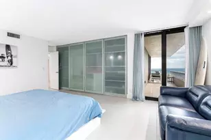 5540 N Ocean Dr, Riviera Beach, FL 33404 - Photo 5