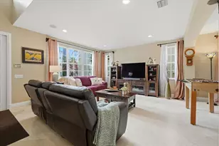 2444 Greenbrier Ct, Weston, FL 33327 - Photo 7