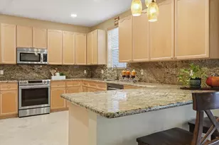 2444 Greenbrier Ct, Weston, FL 33327 - Photo 11