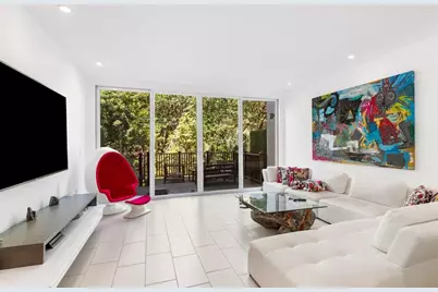 2477 NE 135th Street, North Miami, FL 33181 - Photo 11