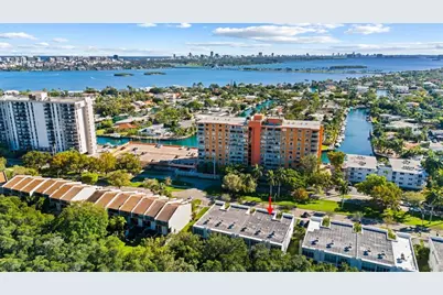 2477 NE 135th Street, North Miami, FL 33181 - Photo 35