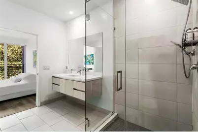 2477 NE 135th Street, North Miami, FL 33181 - Photo 21