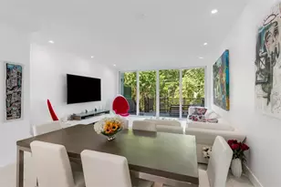 2477 NE 135th St, North Miami, FL 33181 - Photo 13