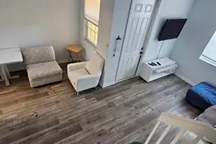 1690 NE 33rd Ave, Homestead, FL 33033 - Photo 1