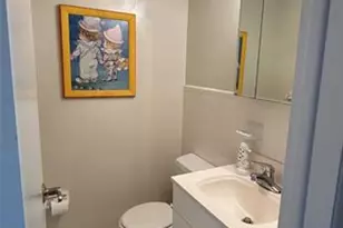 2050 NE 39th St, Lighthouse Point, FL 33064 - Photo 9