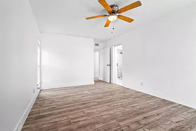 7007 NW 64th St, Tamarac, FL 33321 - Photo 25