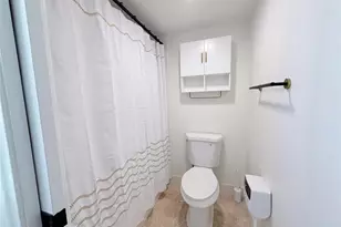 1110 SW 125th Ave Unit #208 M, Pembroke Pines, FL 33027 - Photo 11