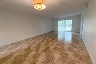 1110 SW 125th Ave Unit #208 M, Pembroke Pines, FL 33027 - Photo 5