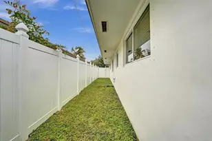 2030 NE 62nd St, Fort Lauderdale, FL 33308 - Photo 61