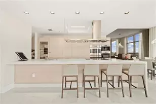 17301 Biscayne Blvd Unit #Ph 7, Aventura, FL 33160 - Photo 9